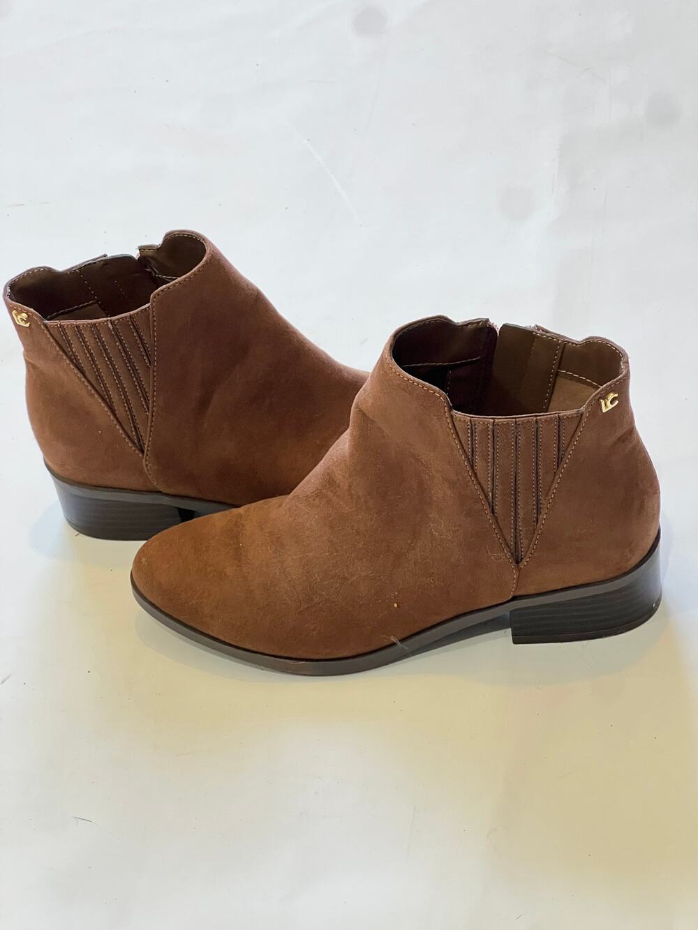 LIZ CLAIBORNE GIRLS TAN BOOTIES SIZE 6 1/2
